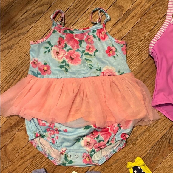 Colorful Baby Clothing Set. Includes Rompers, Onesies, Pjs, Swimsuits, & Dress. - Picture 10 of 16